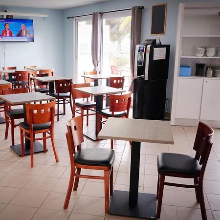 Kyriad Direct Perpignan Nord - Aeroport Rivesaltes Exterior photo